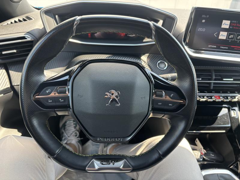 Image de la voiture Peugeot 2008