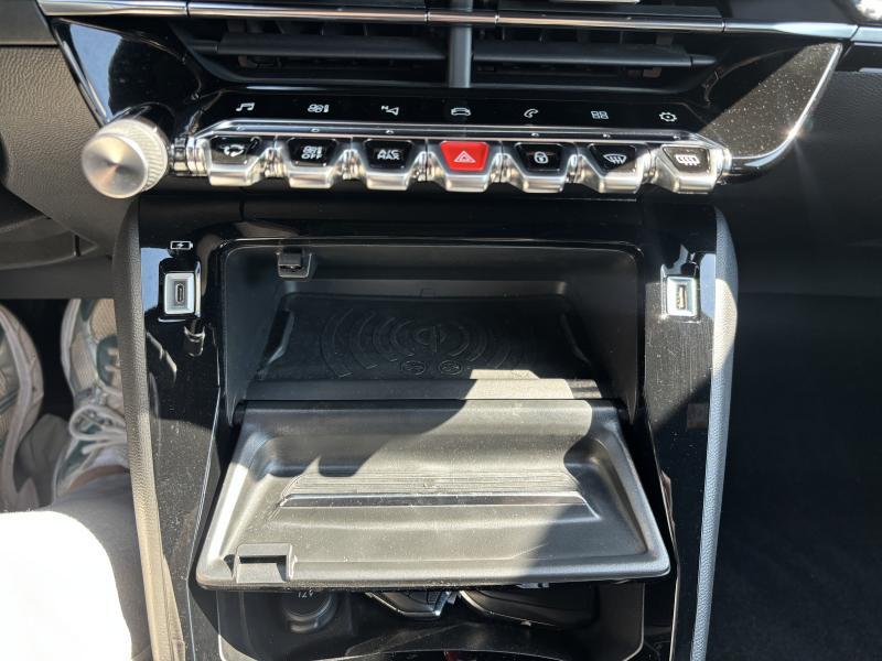 Image de la voiture Peugeot 2008