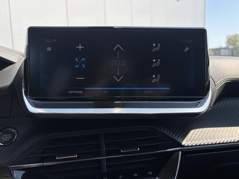 Image de la voiture Peugeot 2008