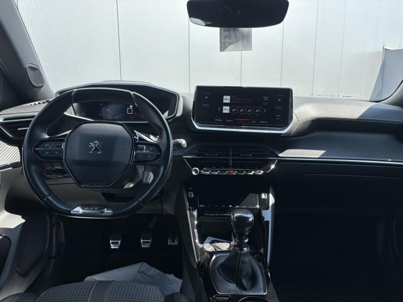 Image de la voiture Peugeot 2008