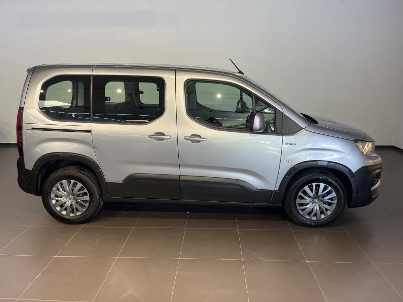 Image de la voiture Peugeot Rifter