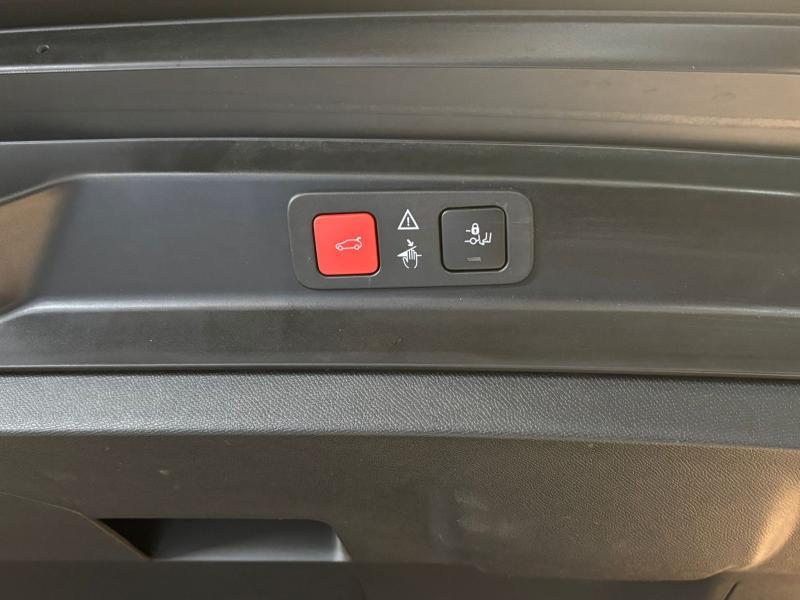 Image de la voiture Peugeot 5008