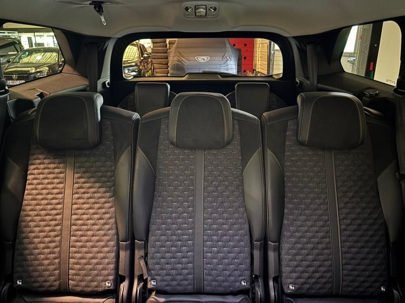 Image de la voiture Peugeot 5008