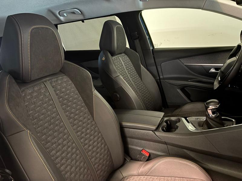 Image de la voiture Peugeot 5008