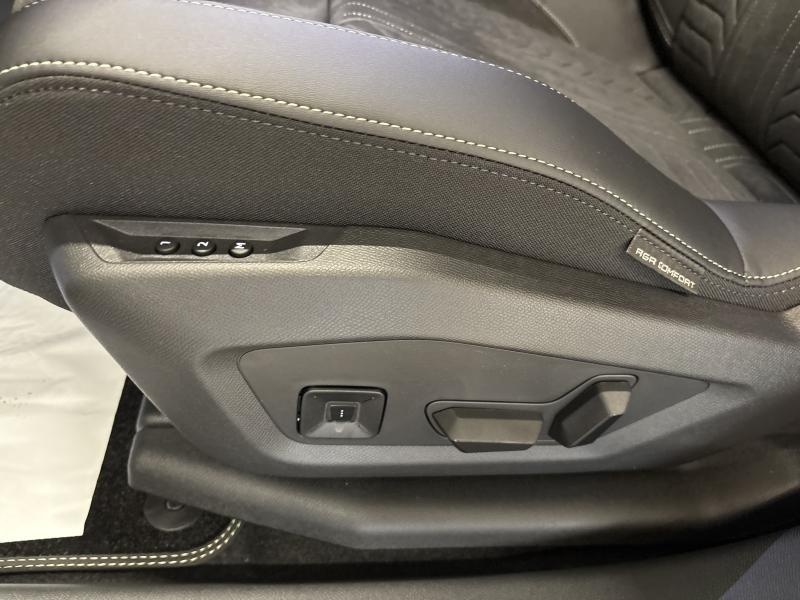 Image de la voiture Peugeot 5008