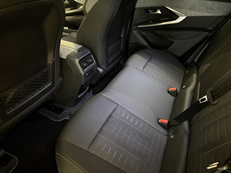 Image de la voiture Peugeot 3008