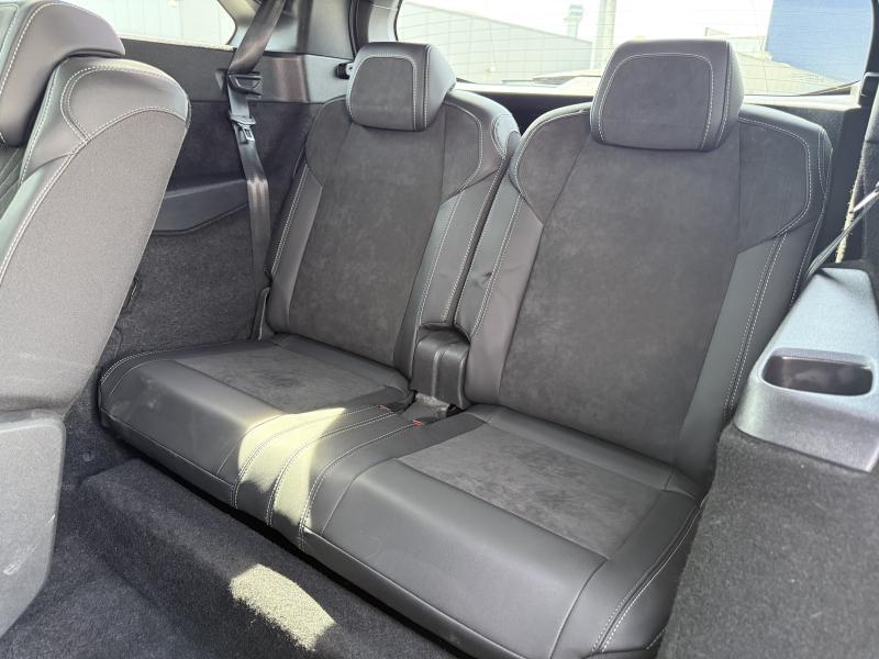 Image de la voiture Peugeot 5008