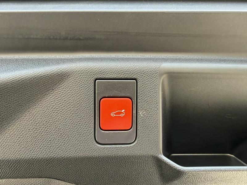 Image de la voiture Peugeot 5008