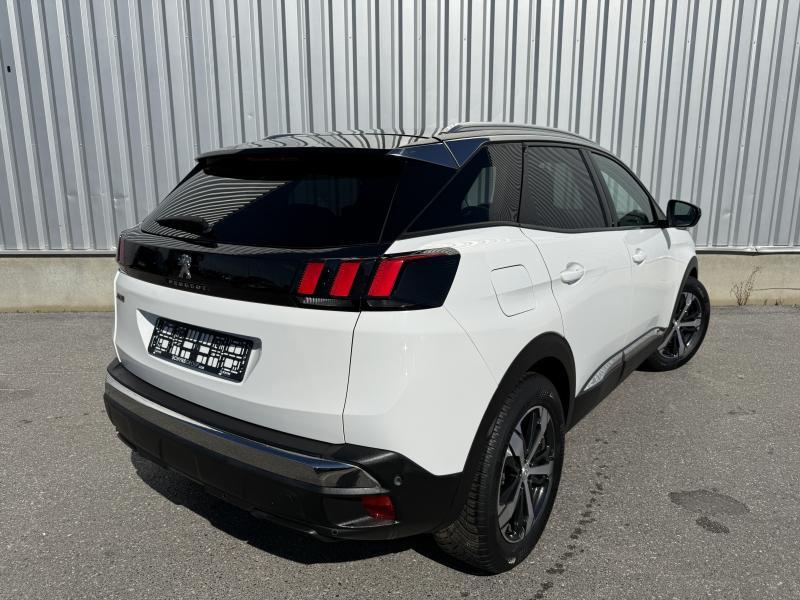 Image de la voiture Peugeot 3008