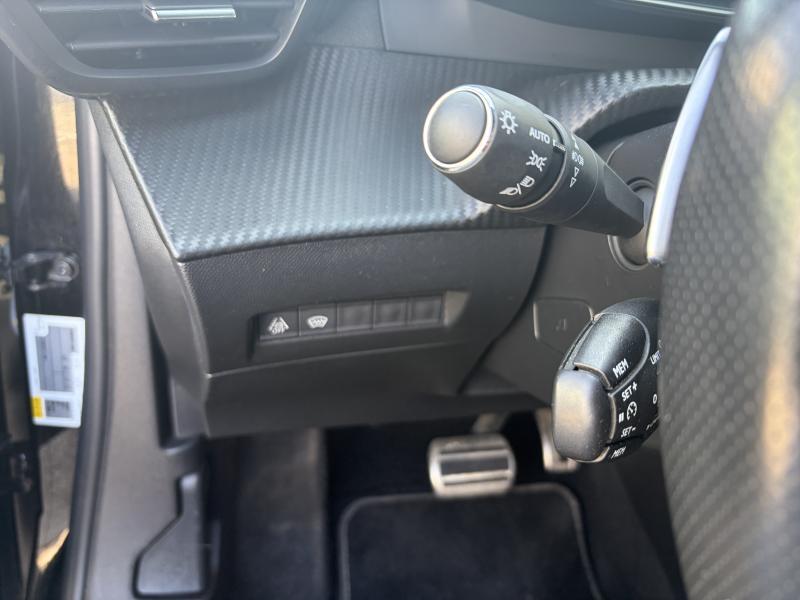 Image de la voiture Peugeot 2008