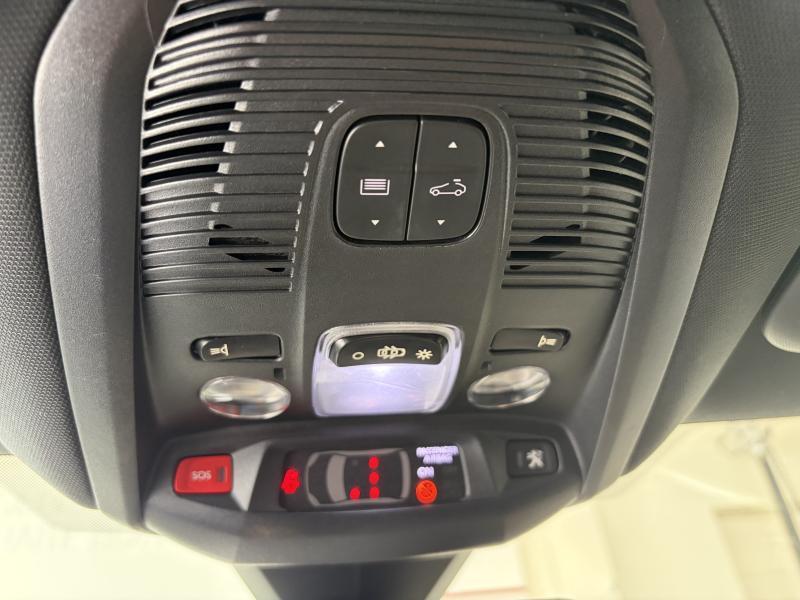 Image de la voiture Peugeot 3008