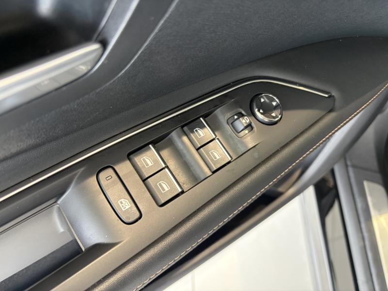 Image de la voiture Peugeot 3008