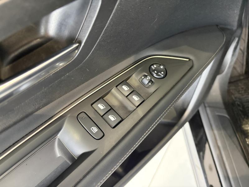 Image de la voiture Peugeot 3008