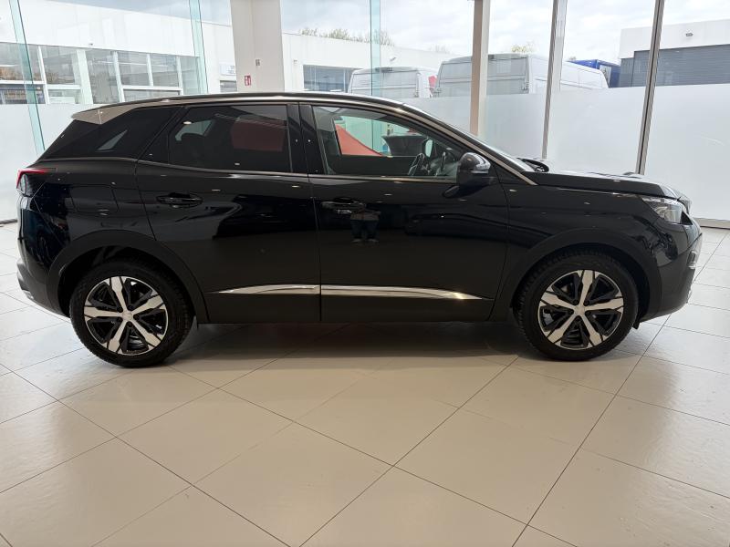 Image de la voiture Peugeot 3008