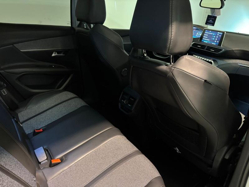 Image de la voiture Peugeot 3008