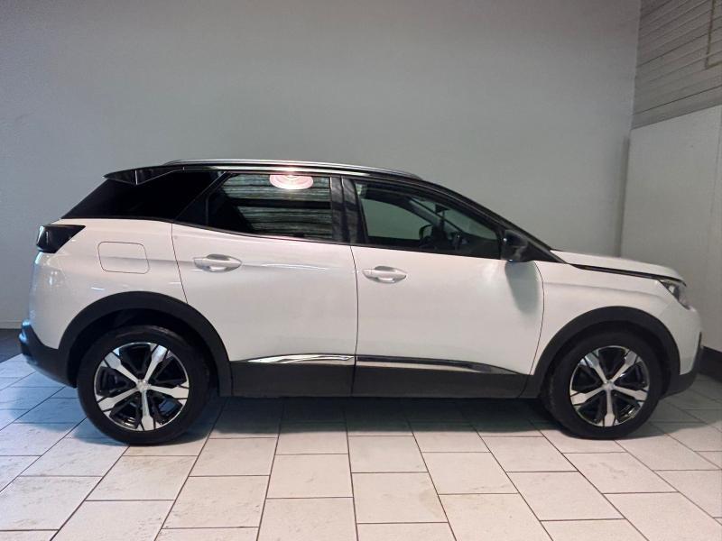 Image de la voiture Peugeot 3008