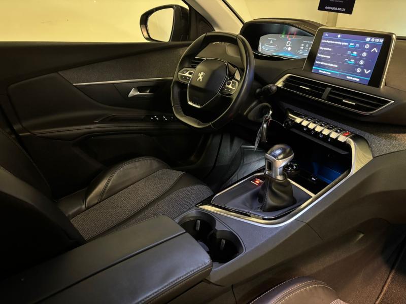 Image de la voiture Peugeot 3008