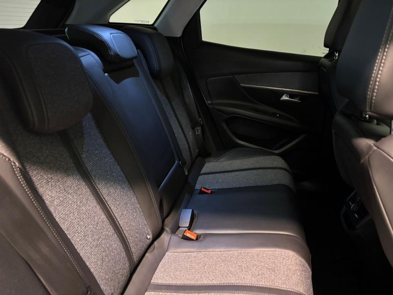 Image de la voiture Peugeot 3008