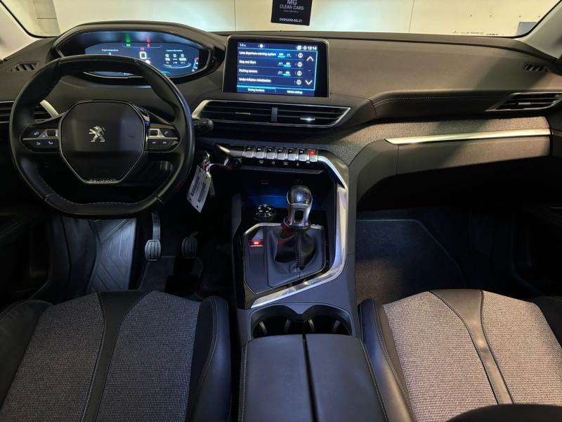 Image de la voiture Peugeot 3008