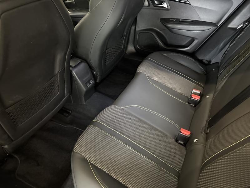 Image de la voiture Peugeot 2008