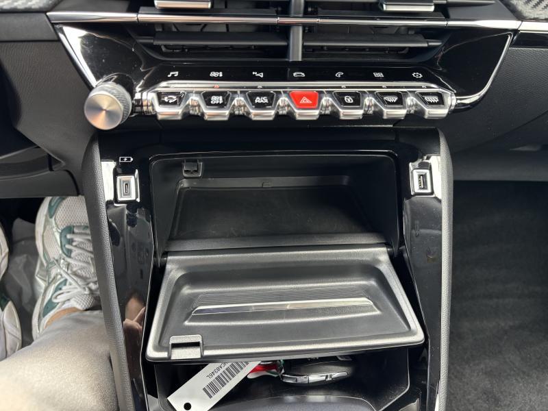 Image de la voiture Peugeot 2008