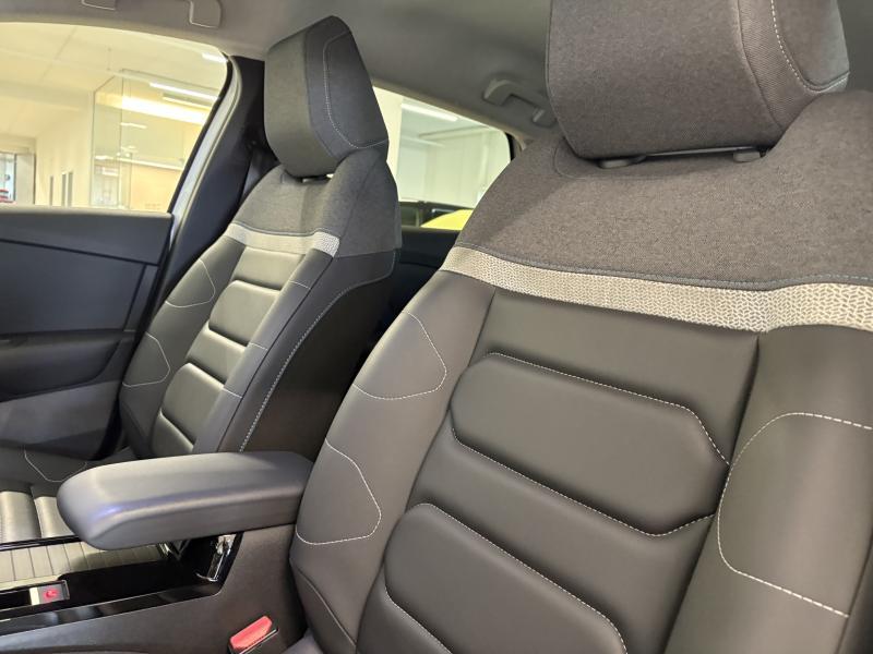 Image de la voiture Citroen e-C4