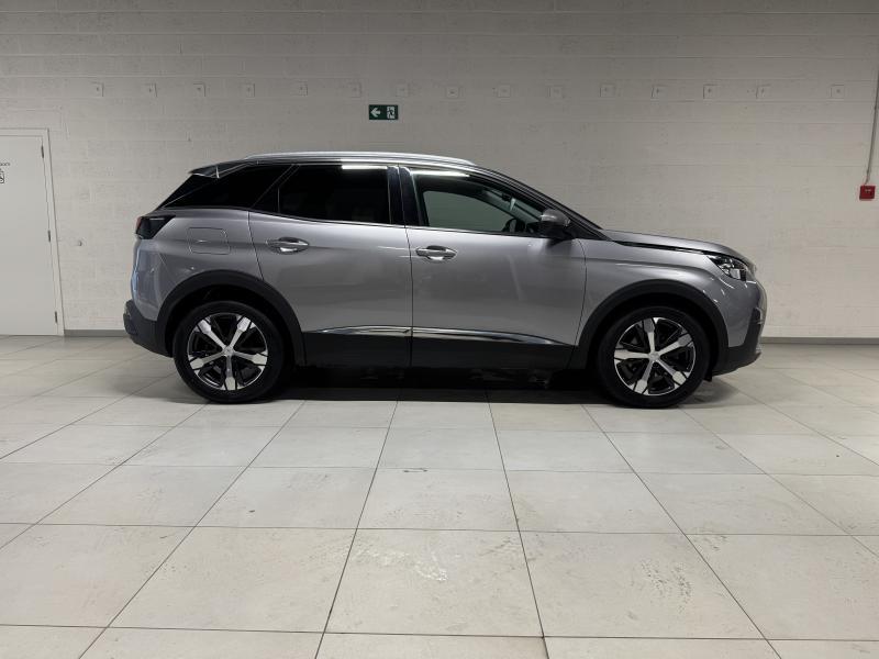 Image de la voiture Peugeot 3008