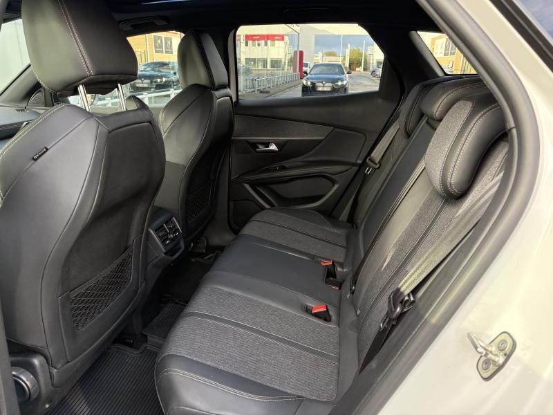 Image de la voiture Peugeot 3008