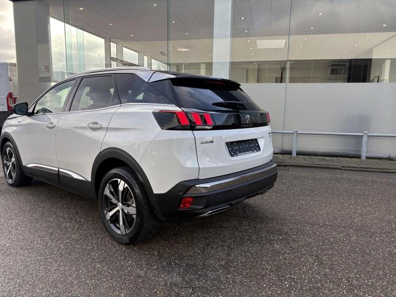 Image de la voiture Peugeot 3008