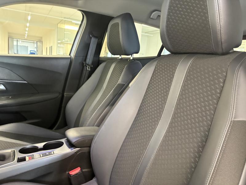 Image de la voiture Peugeot 2008