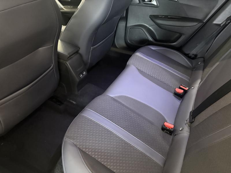 Image de la voiture Peugeot 2008