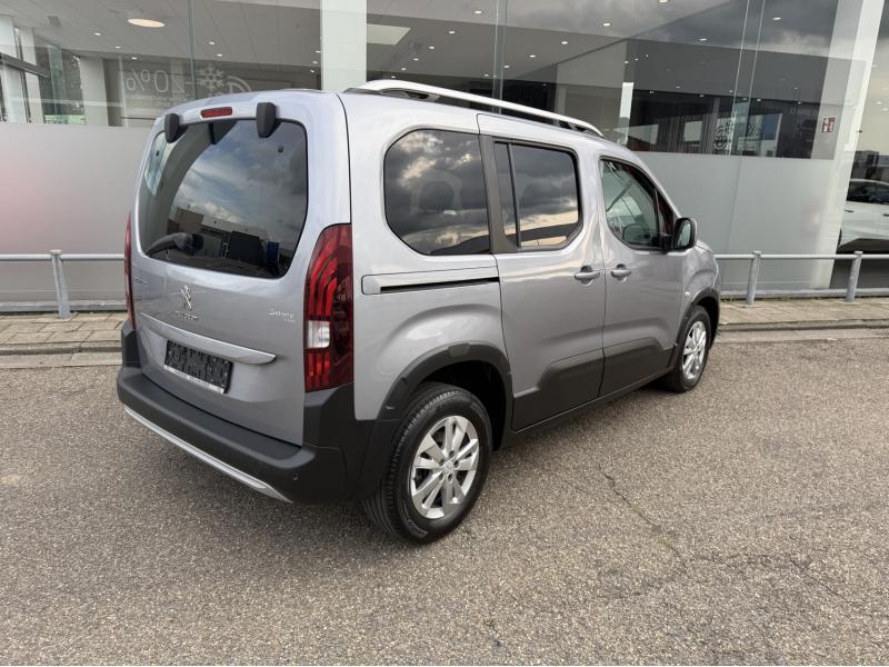 Image de la voiture Peugeot Rifter