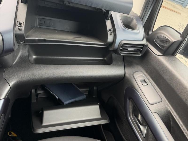 Image de la voiture Peugeot Rifter