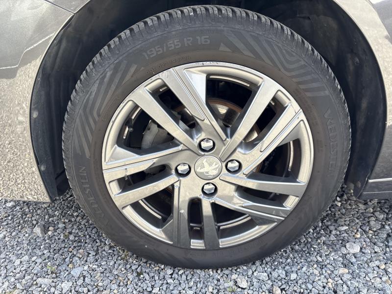 Image de la voiture Peugeot 208