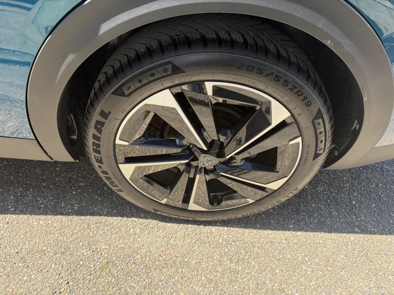 Image de la voiture Peugeot 408