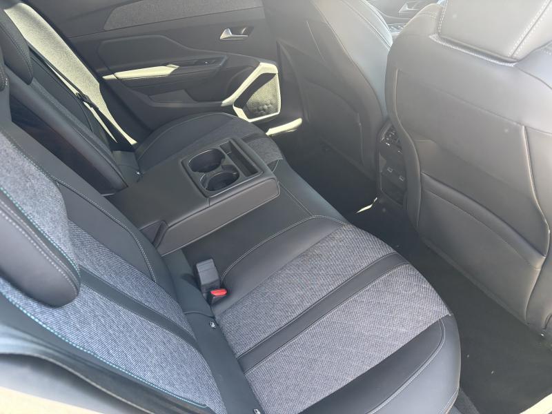 Image de la voiture Peugeot 408