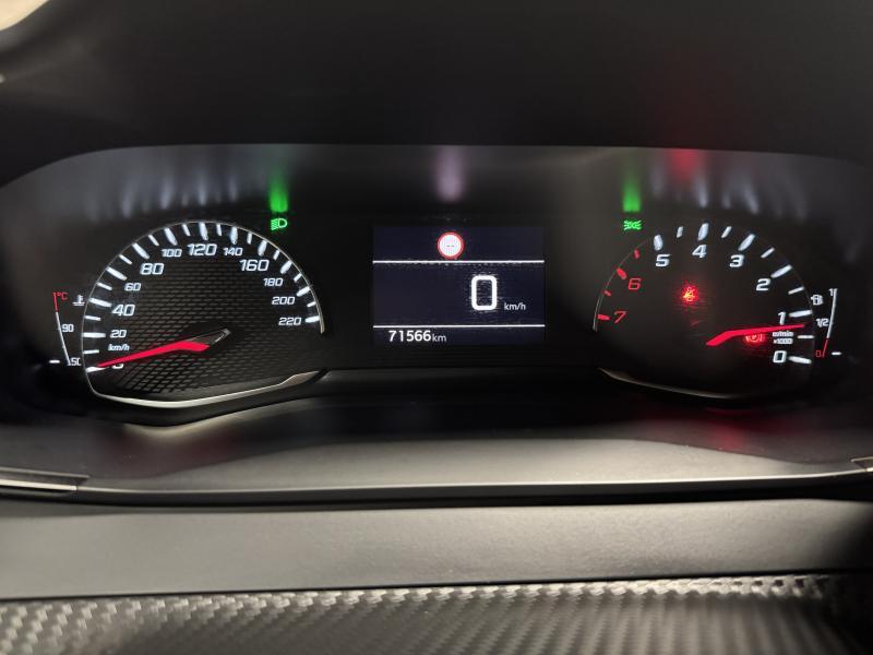 Image de la voiture Peugeot 2008
