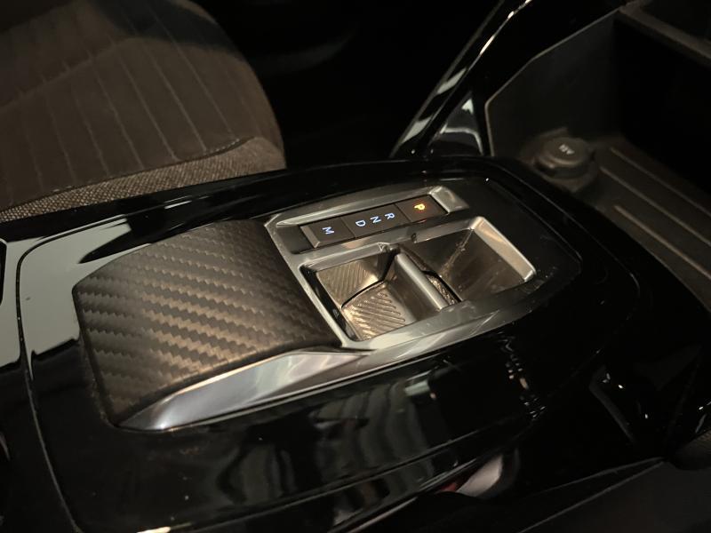 Image de la voiture Peugeot 2008
