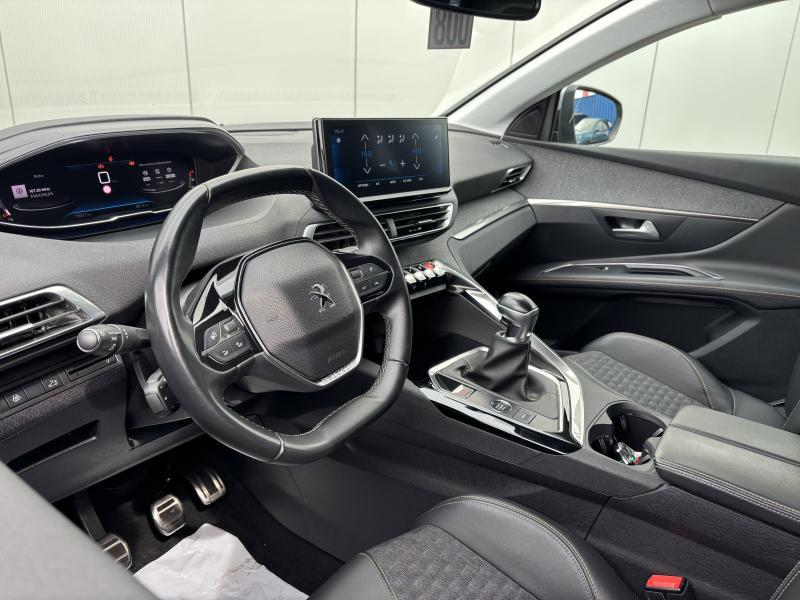 Image de la voiture Peugeot 3008