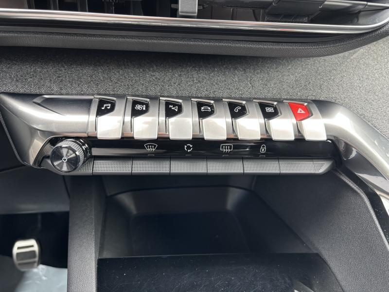 Image de la voiture Peugeot 3008