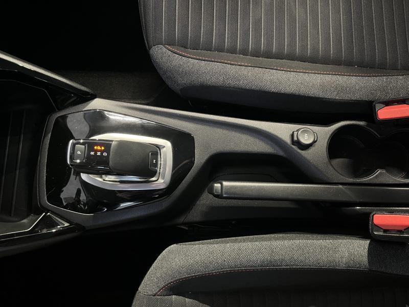 Image de la voiture Peugeot 2008
