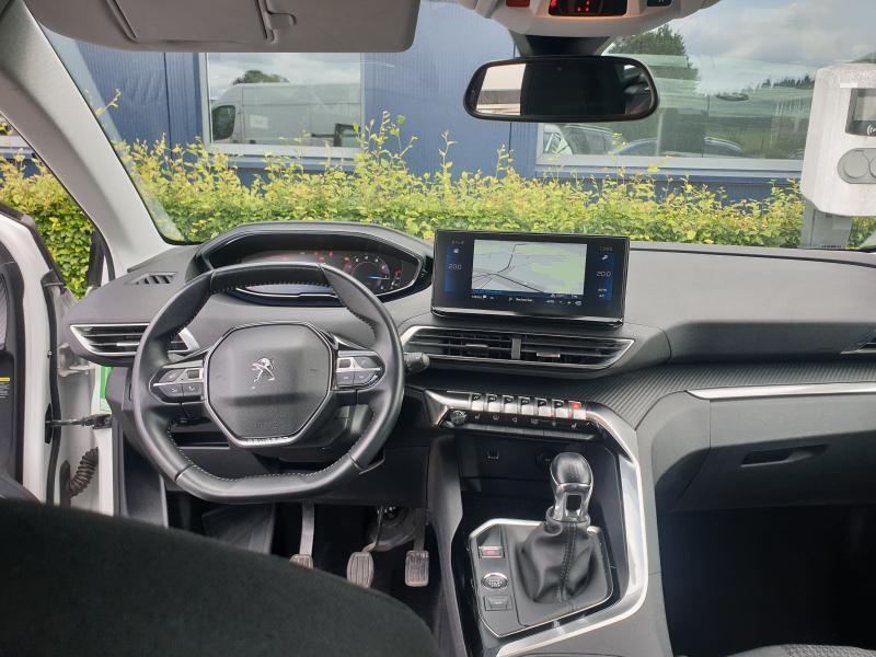 Image de la voiture Peugeot 3008