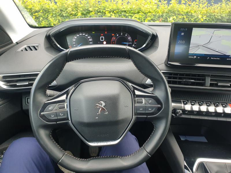 Image de la voiture Peugeot 3008