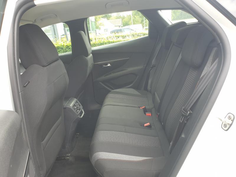 Image de la voiture Peugeot 3008