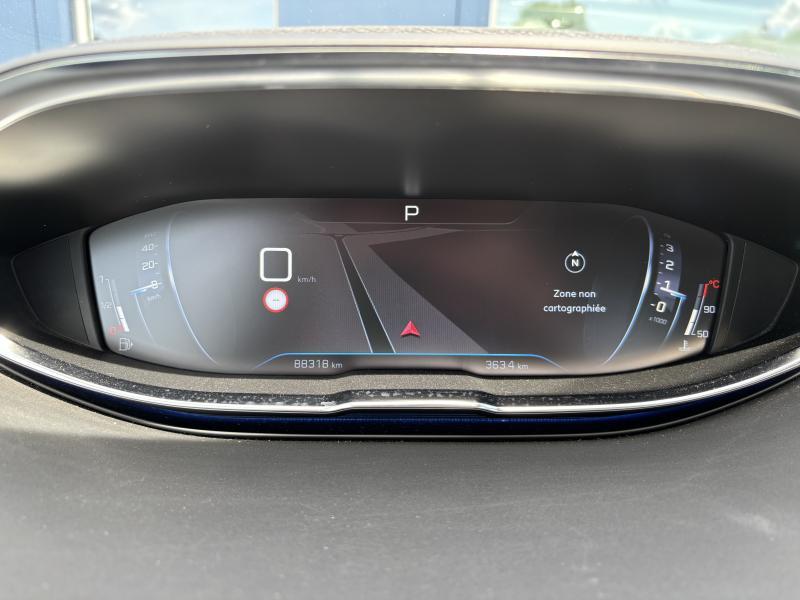 Image de la voiture Peugeot 5008