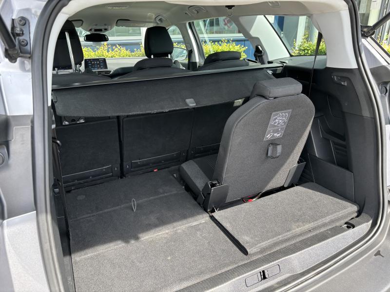 Image de la voiture Peugeot 5008