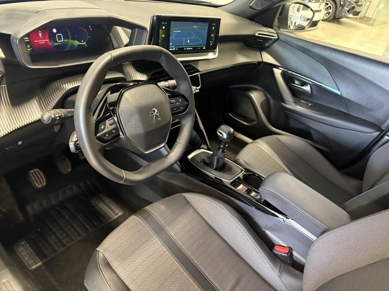 Image de la voiture Peugeot 2008