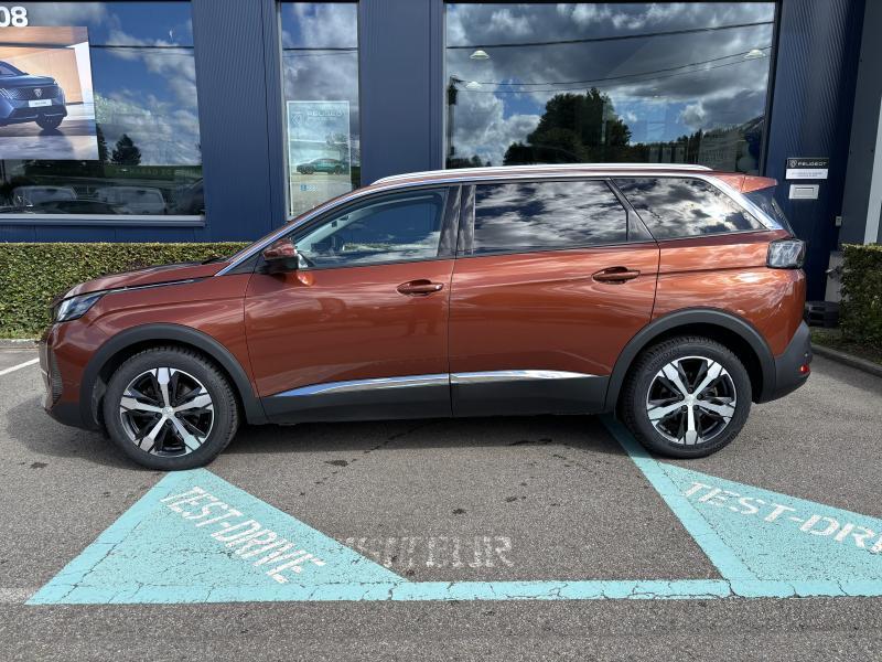 Image de la voiture Peugeot 5008