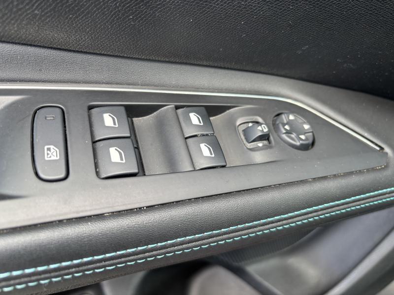 Image de la voiture Peugeot 5008