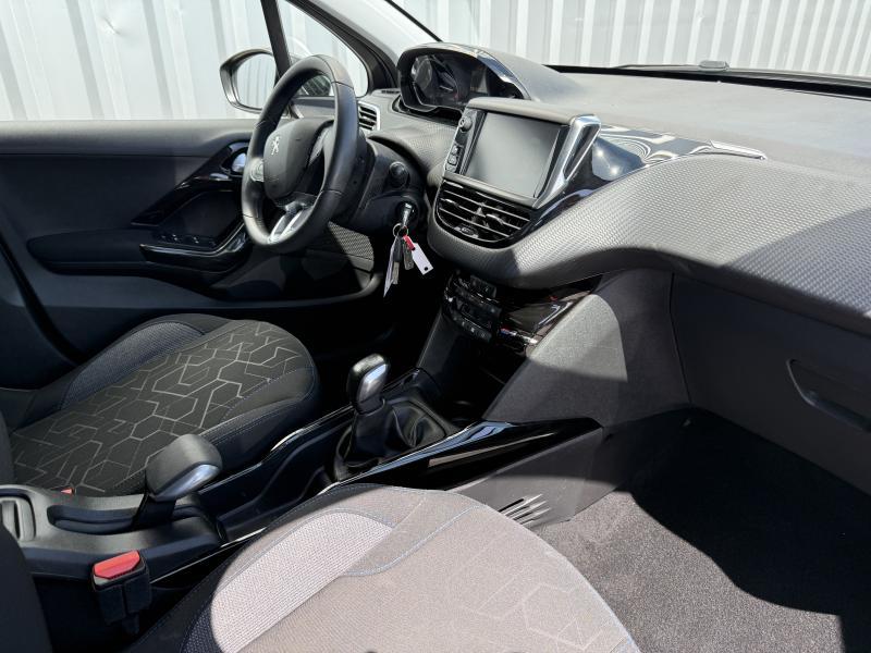 Image de la voiture Peugeot 2008